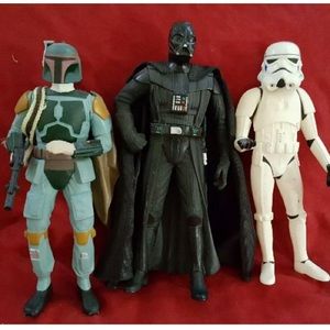 BNIP Star Wars set of 3 Collectible Figures